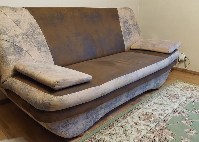 Grajewo ogłoszenia: Sprzedam kanapę z pojemnikiem na pościel (obicie nubuk)....